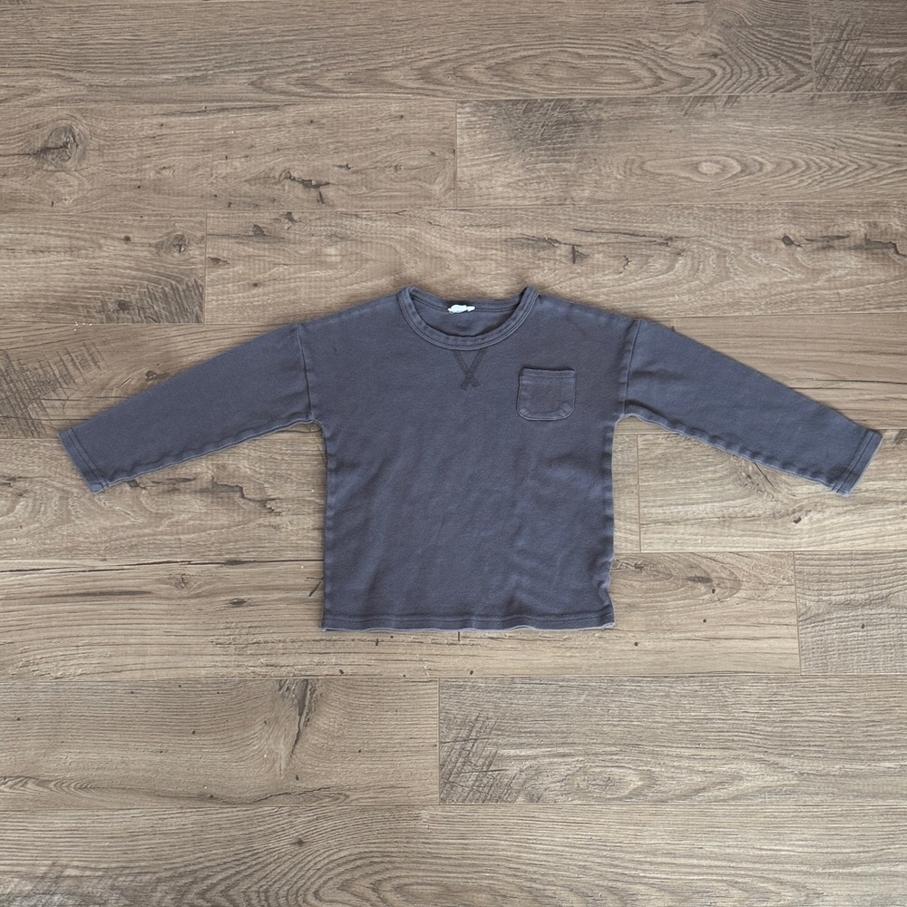 5/$25: Jamie Kay Long Sleeve Shirt in Charcoal